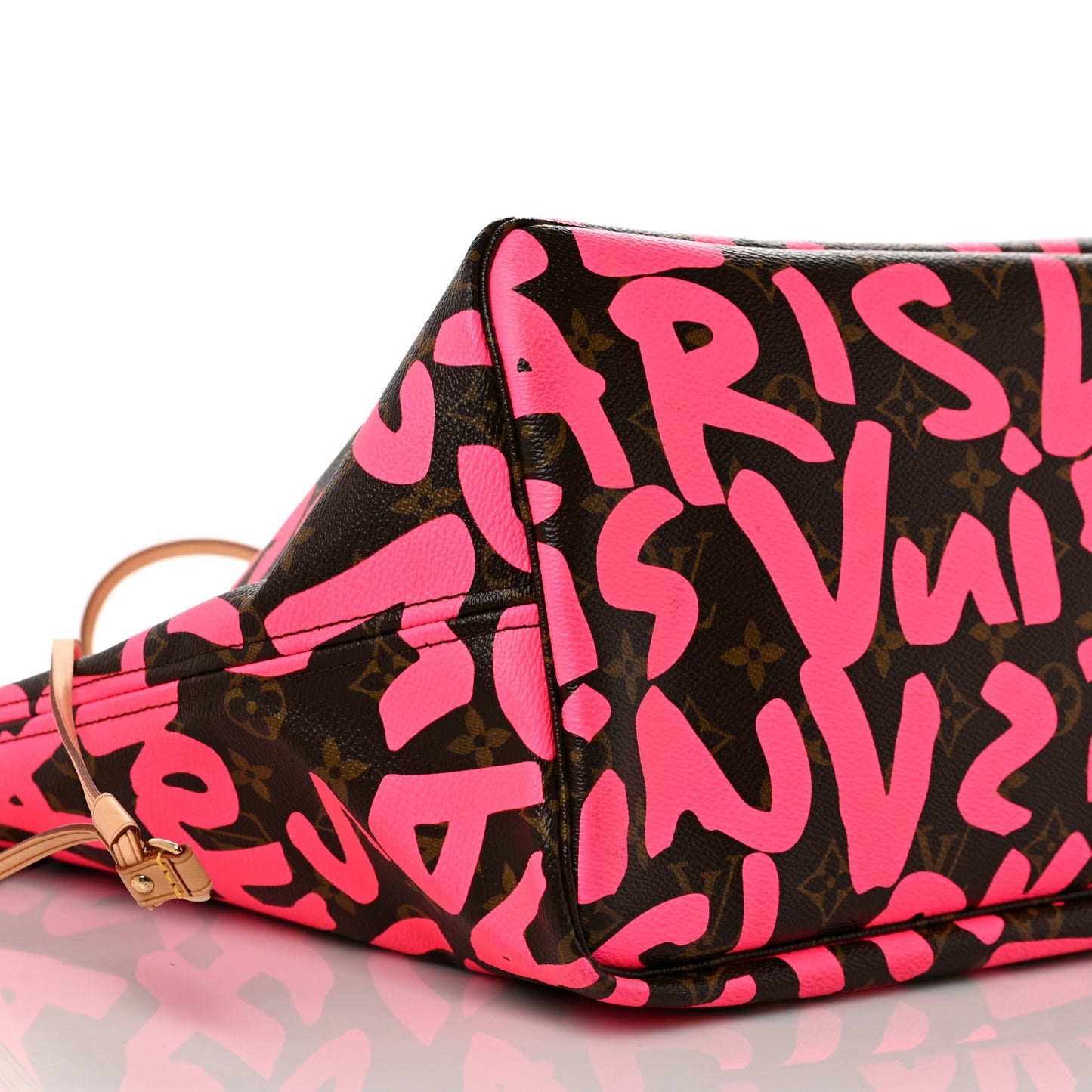 Monogram Graffiti Neverfull GM Fuchsia