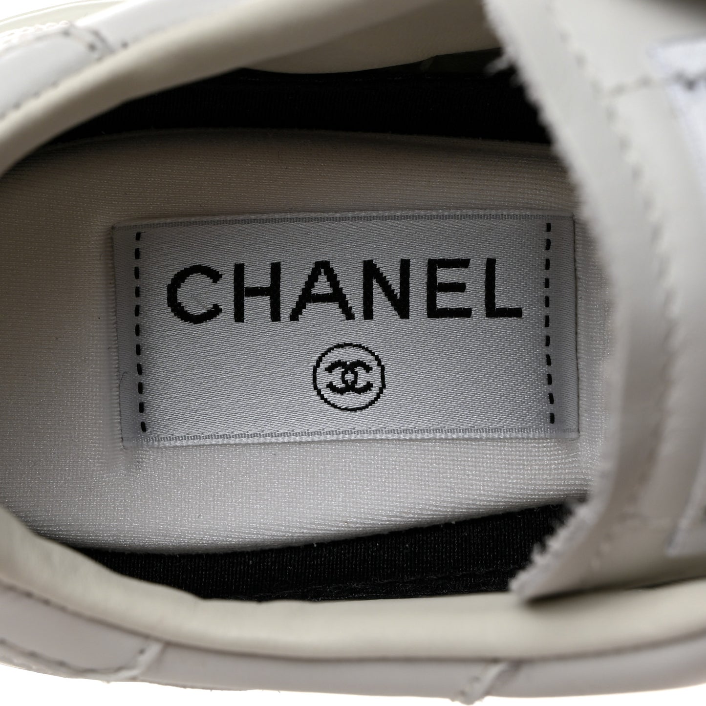 Calfskin CC Womens Sneakers 37 White