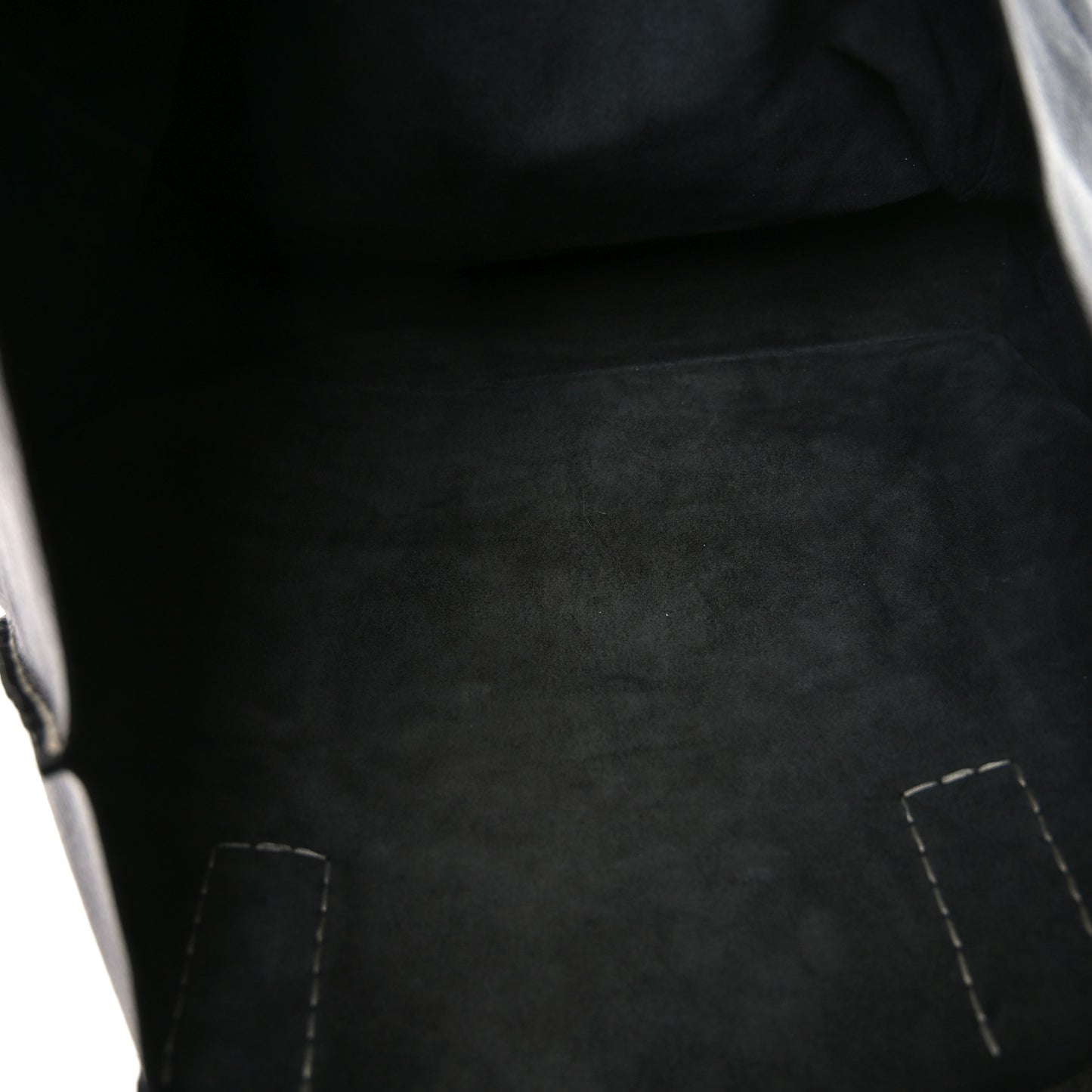 Glossy Nappa Maya E/W Tote Three Black