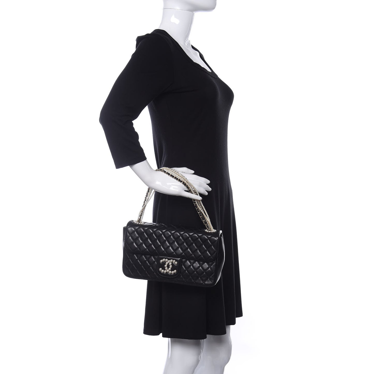 Lambskin Quilted Medium Westminster Pearl Flap Black