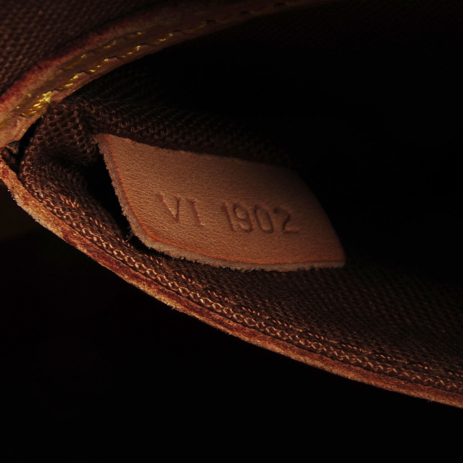 Louis Vuitton Monogram Alma PM 8 of 8