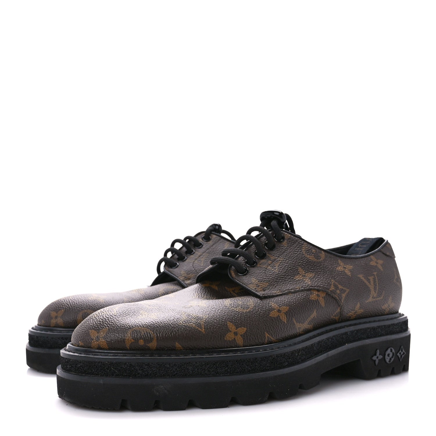 Louis Vuitton Calfskin Monogram Mens Shoes 8 3 of 9