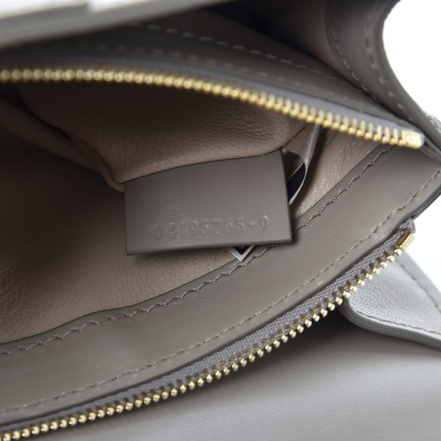 Shiny Goatskin Calfskin Aby Chain Shoulder Bag Motty Grey