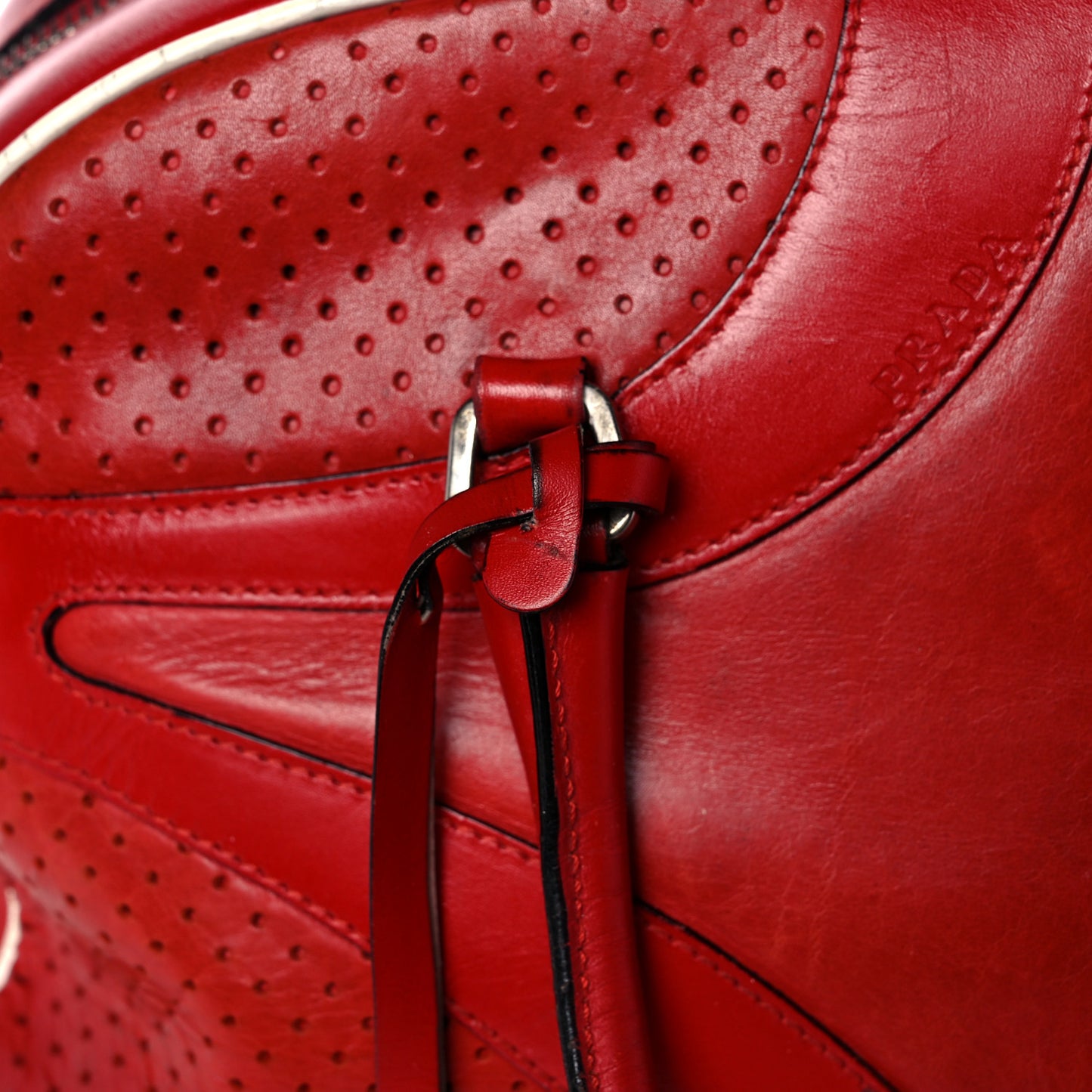 Vitello Drive Perforated Bowling Bag Fuoco