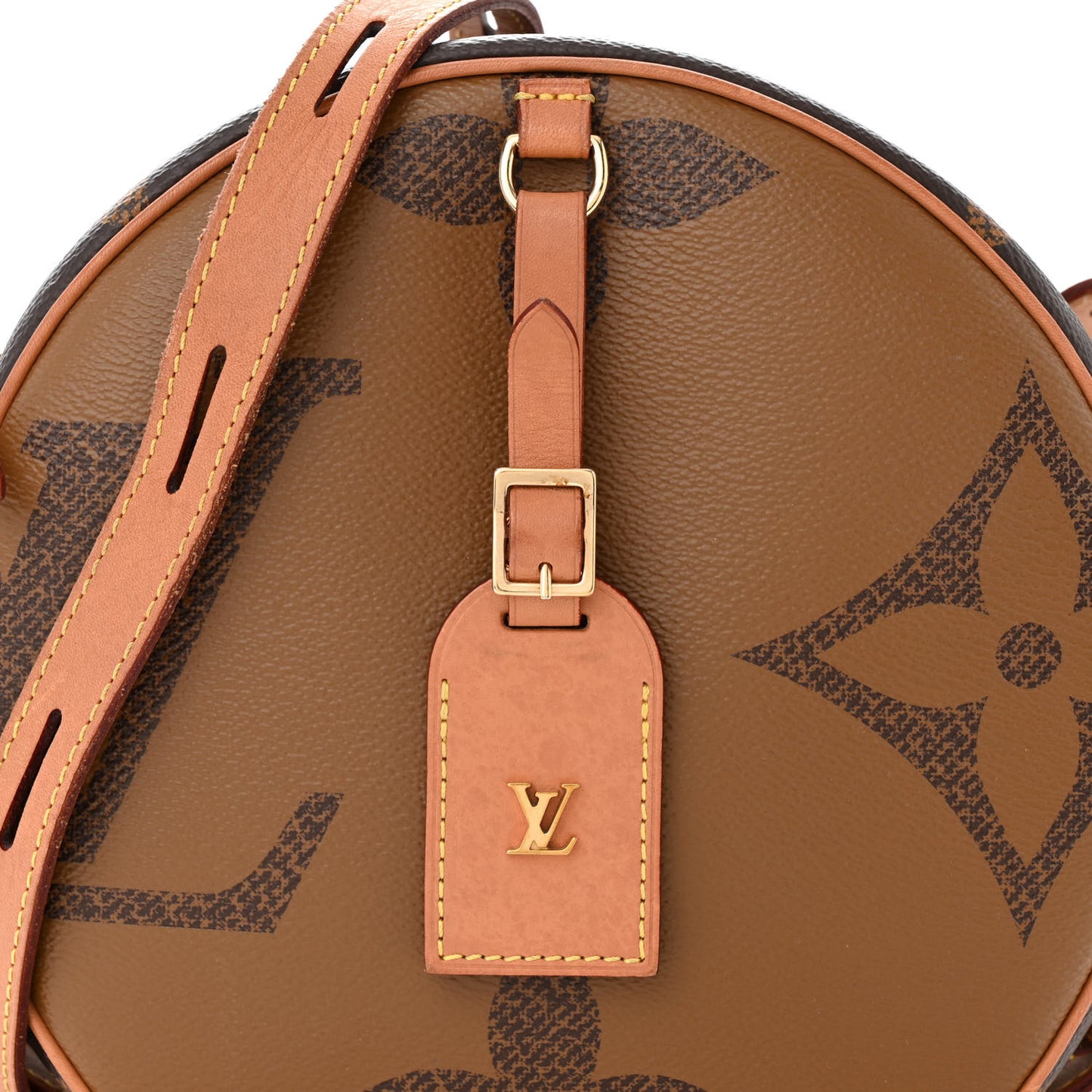 Reverse Monogram Giant Boite Chapeau Souple