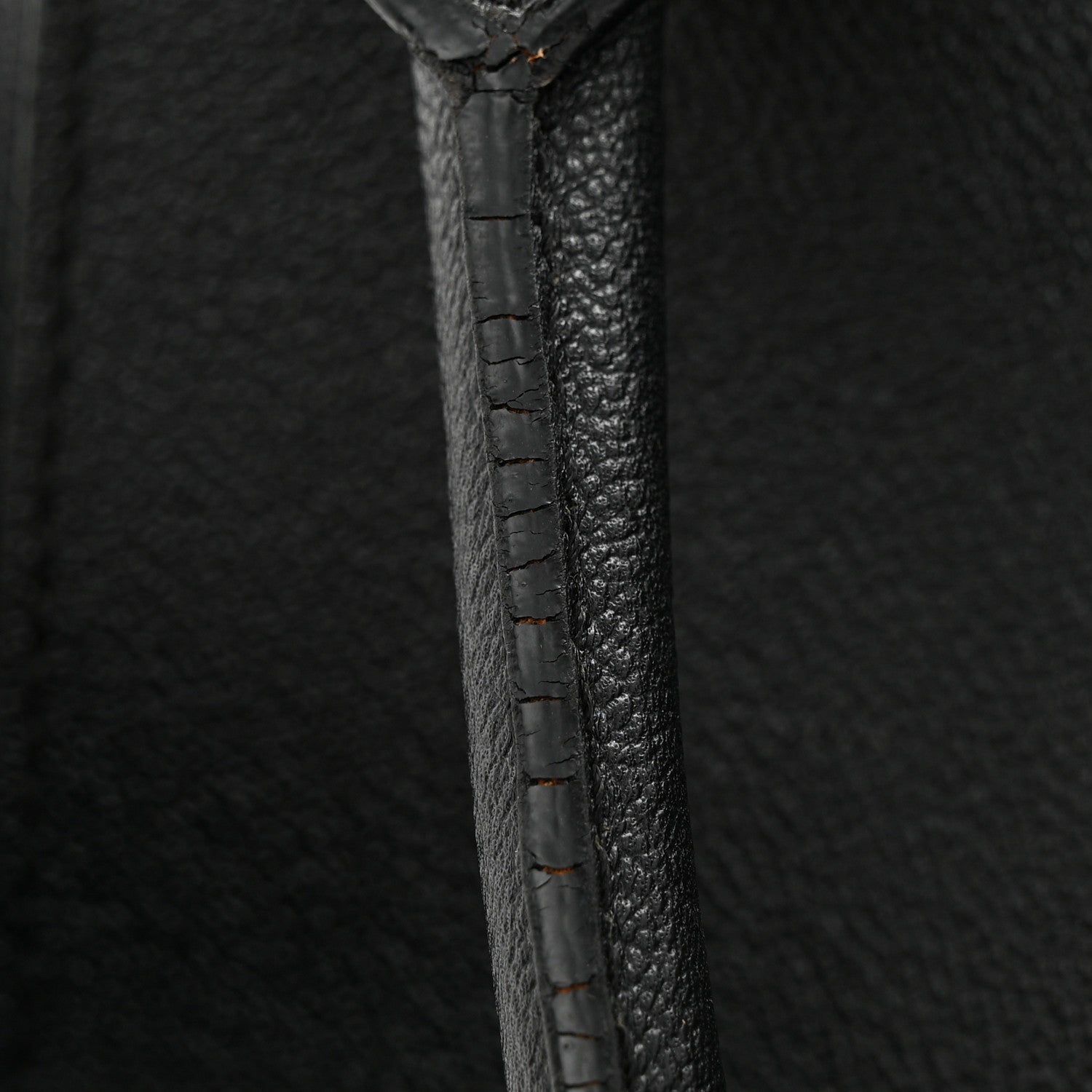 Burberry Soft Grain Calfskin Medium Buckle Tote Black 15 of 16