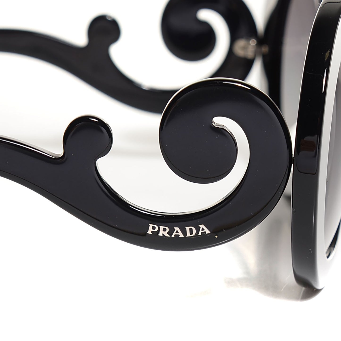 Baroque Sunglasses SPR 27N Black