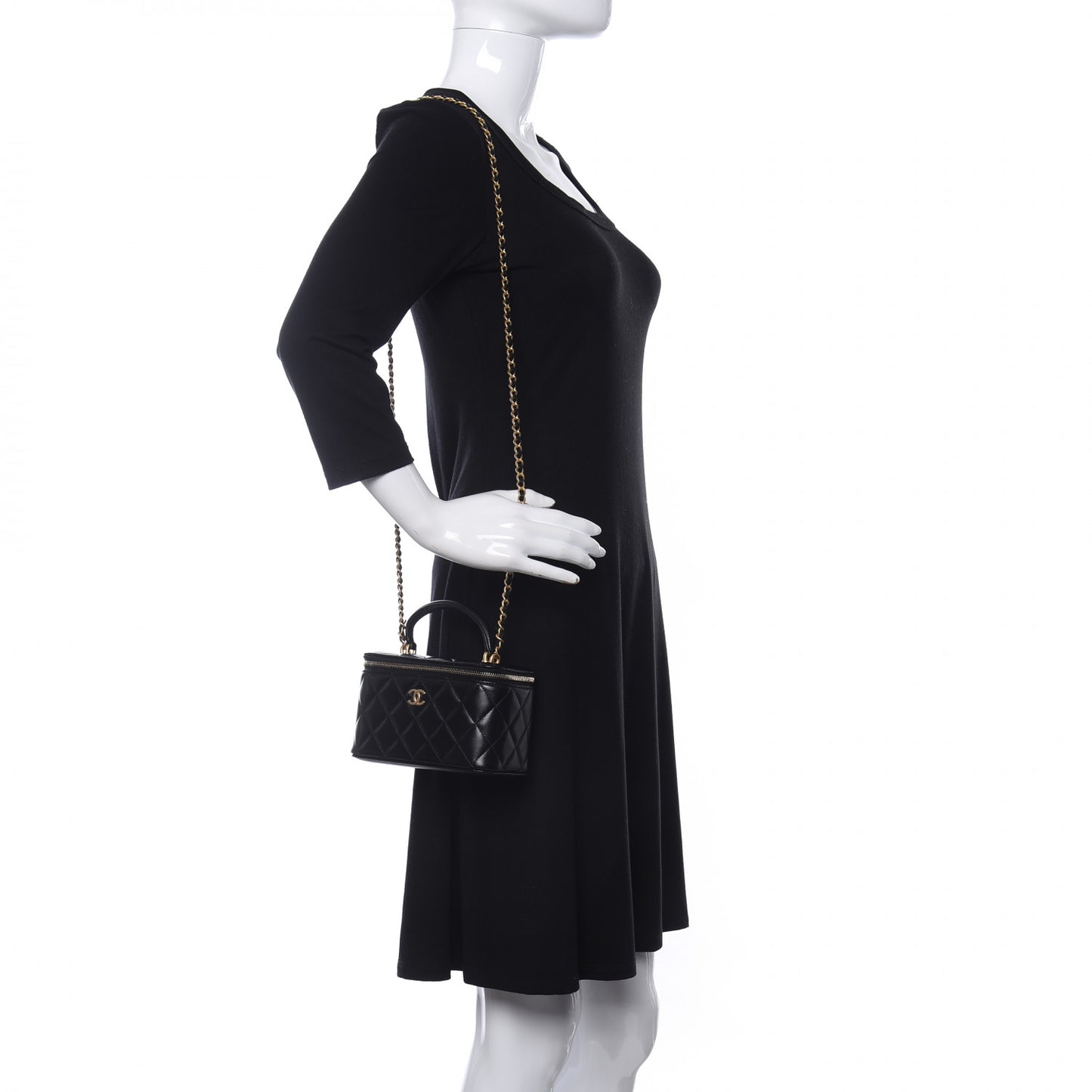 Lambskin Quilted Small Top Handle Vanity Case With Chain Black