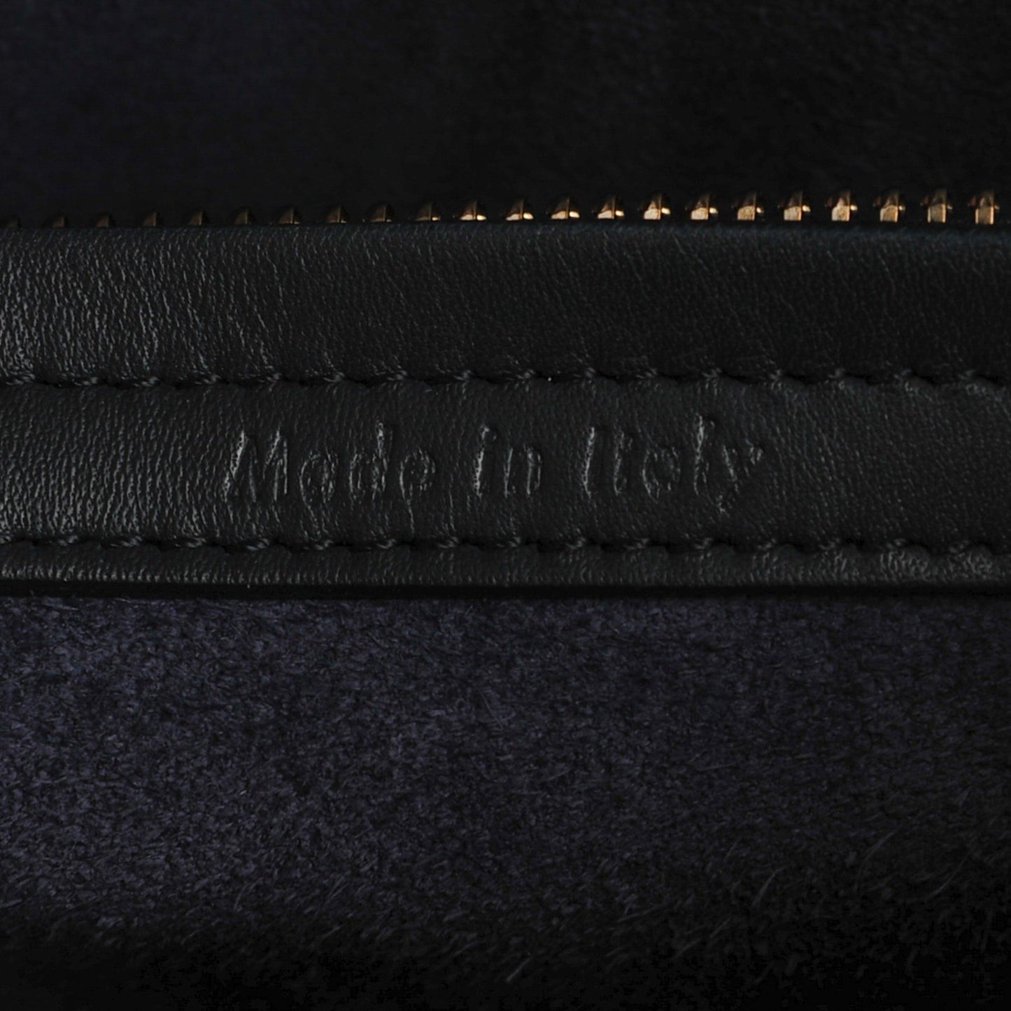 Smooth Calfskin Medium Phantom Luggage Navy Blue