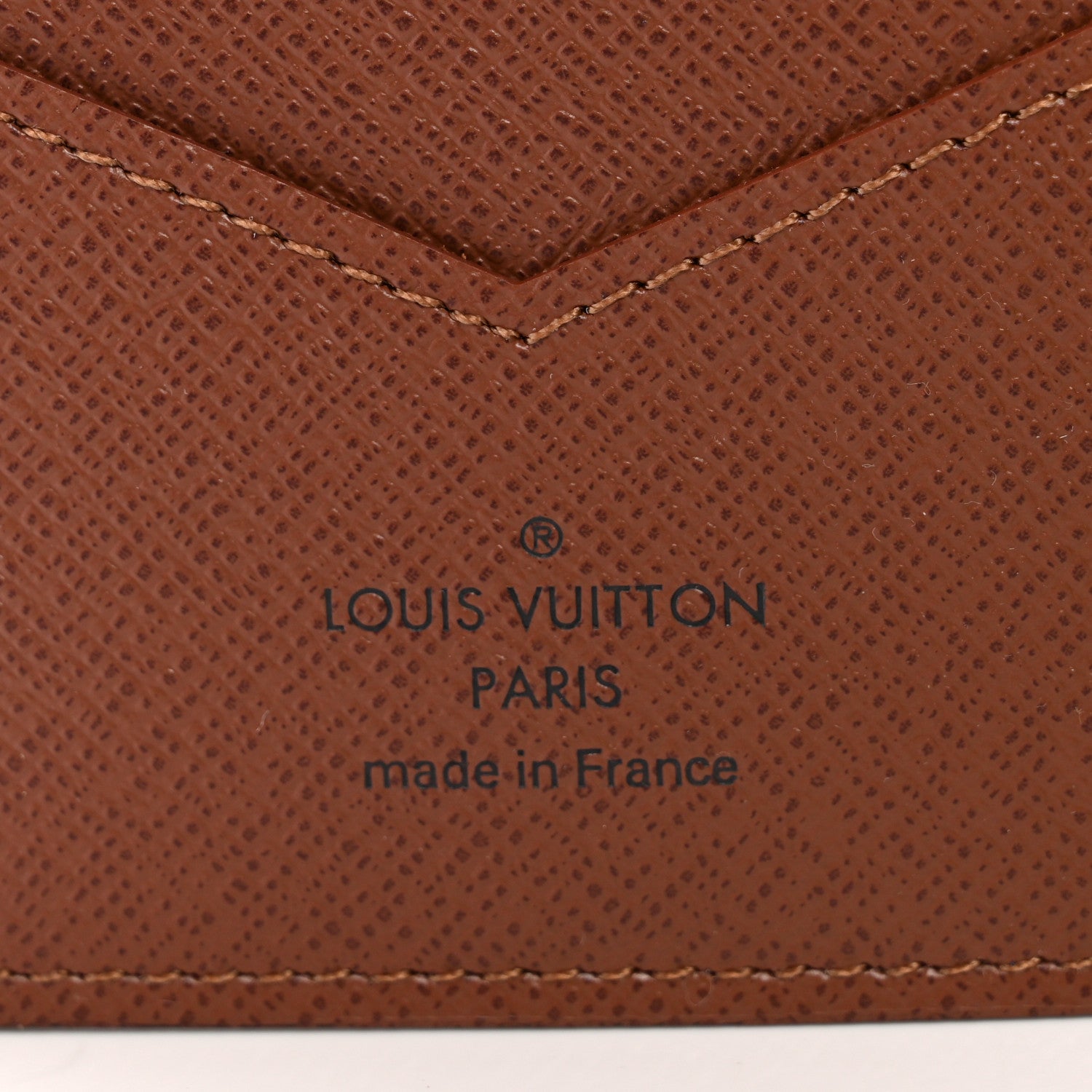 Louis Vuitton Monogram Passport Cover 7 of 7