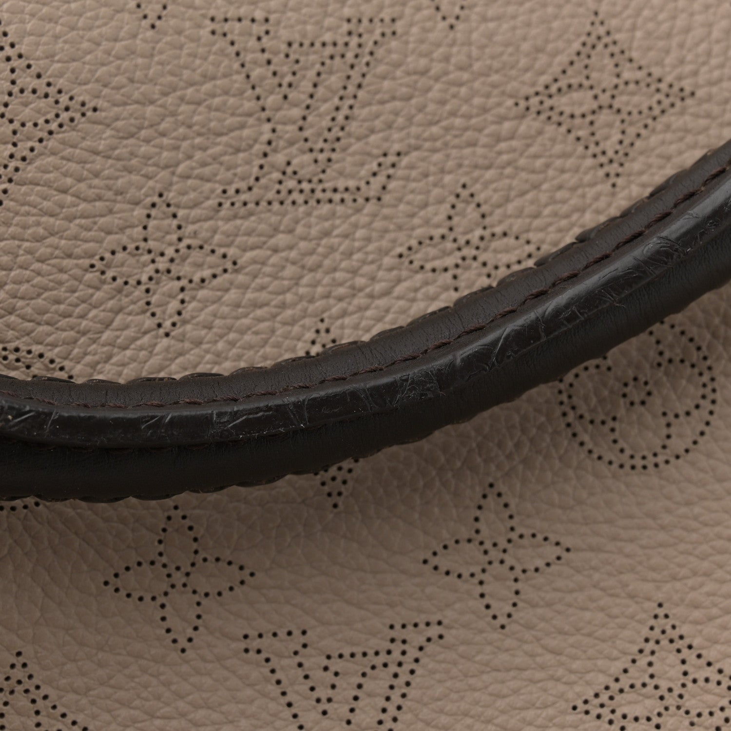 Louis Vuitton Mahina Babylone PM Galet 12 of 12