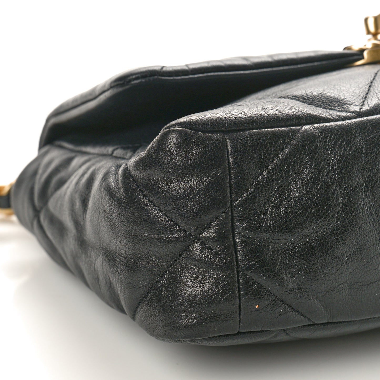 Shiny Goatskin Quilted Medium Chanel 19 Flap Black