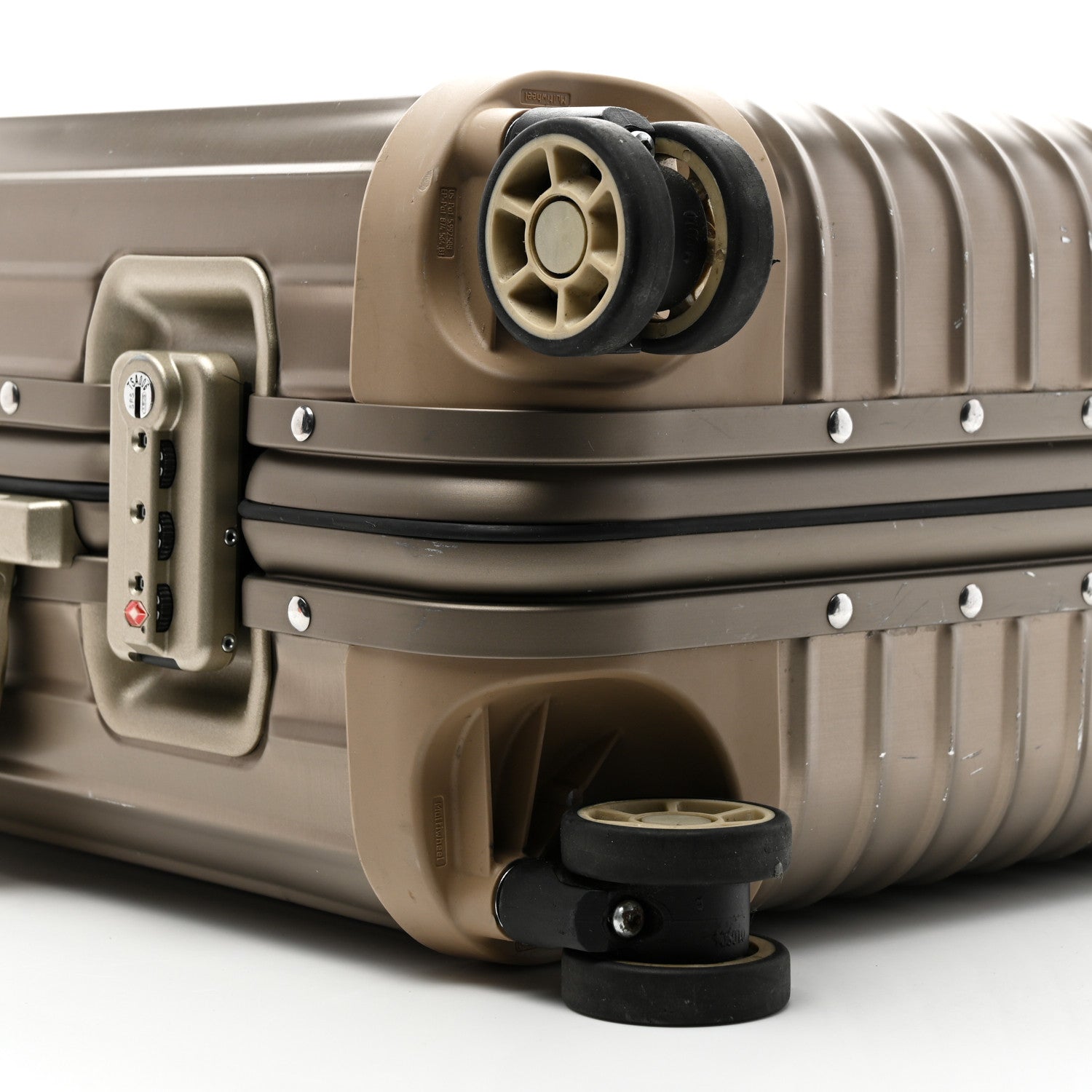 Rimowa Aluminum Topas 52 Titanium 8 of 10