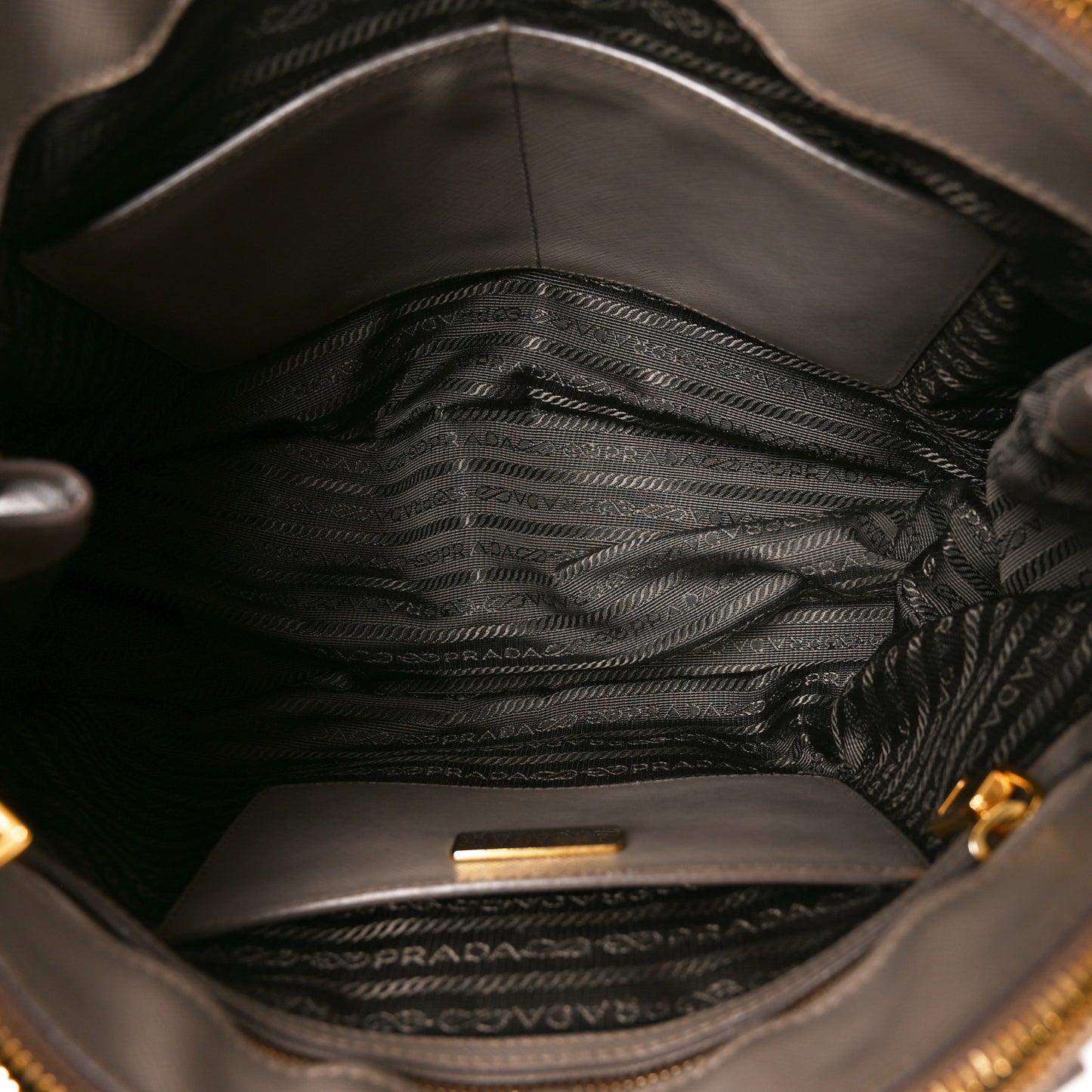 Saffiano Large Galleria Double Zip Tote Argilla