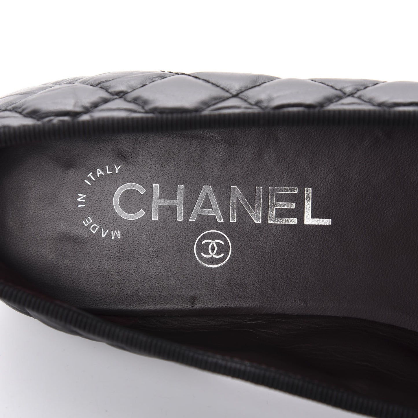 Aged Calfskin Quilted CC Cap Toe Ballerina Flats 39 Black