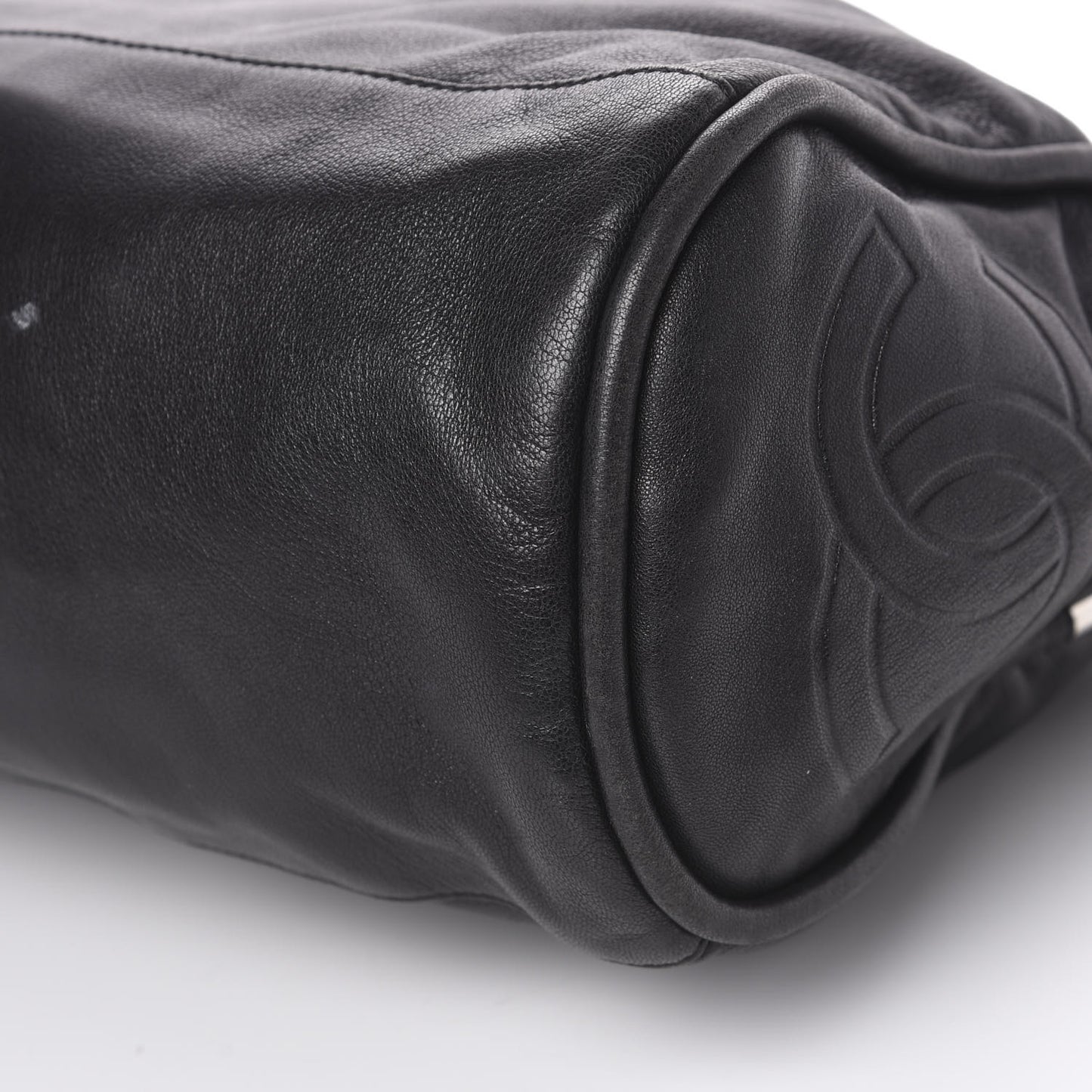 Lambskin Large Ultimate Soft Tote Black