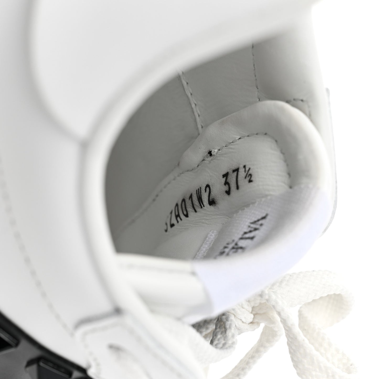 Calfskin Rockstud Untitled Open Sneakers 37.5 White Black