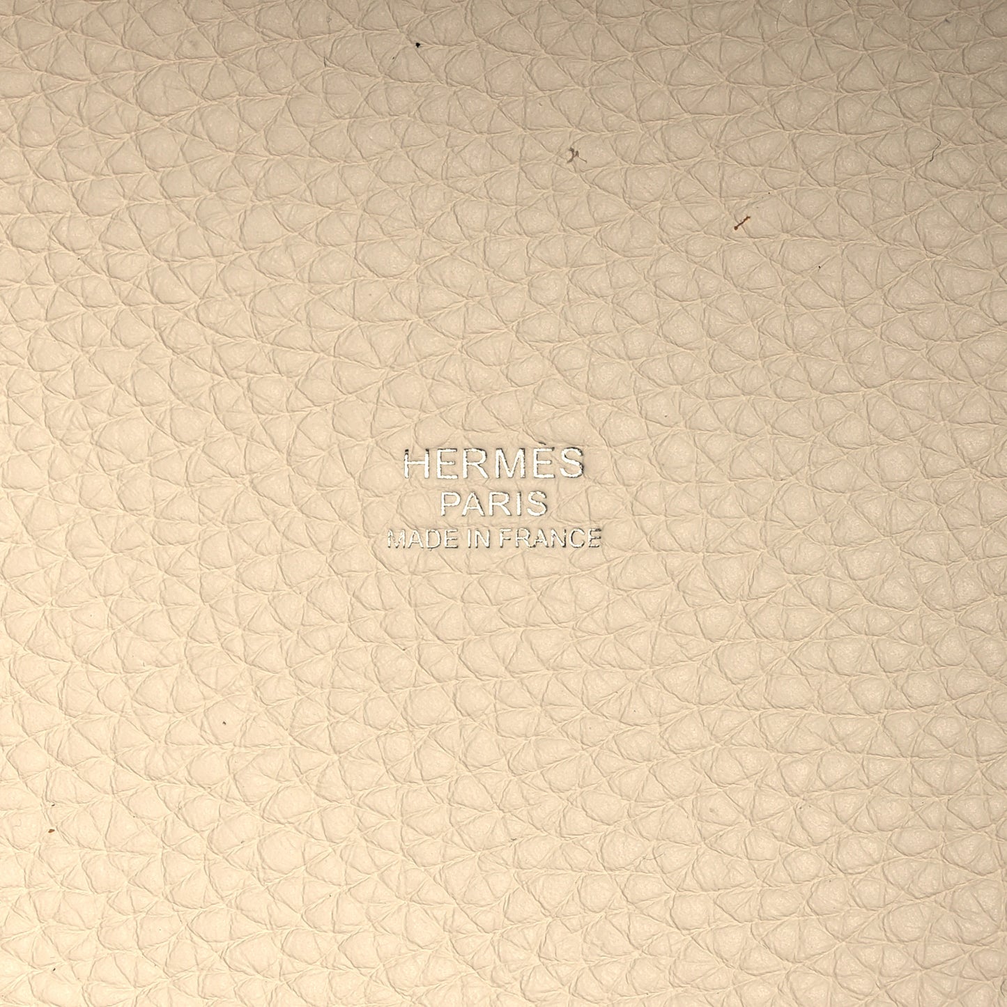 Taurillon Clemence Casaque Picotin Lock 22 MM Gold Etoupe Nata