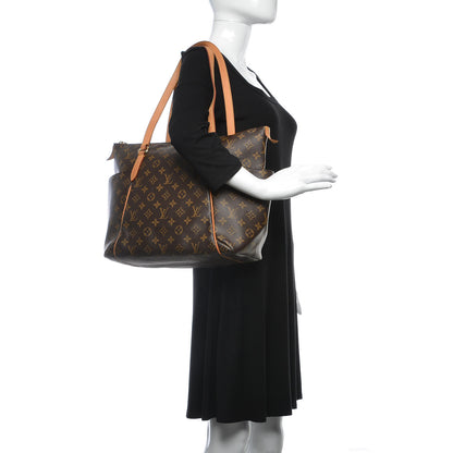 Louis Vuitton Monogram Totally MM 2 of 8