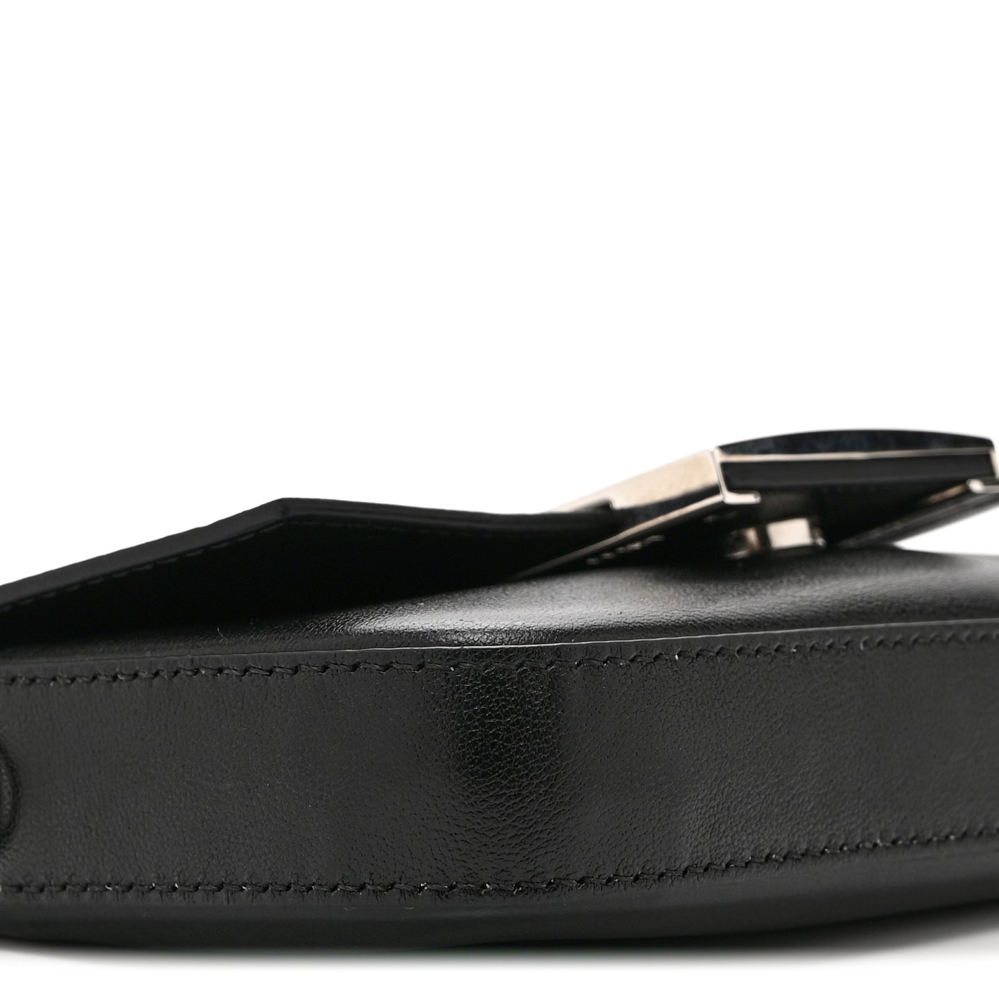X MARC JACOBS Nappa Logo Phone Baguette Black