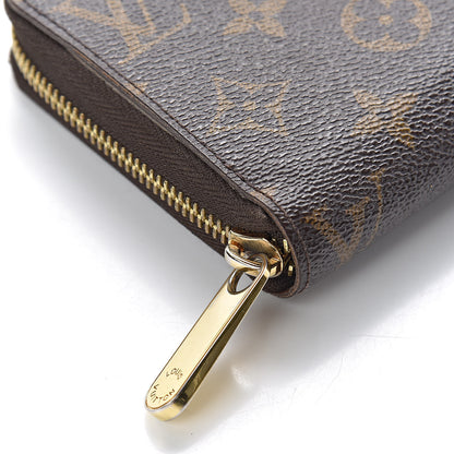 Louis Vuitton Monogram Zippy Wallet 10 of 10