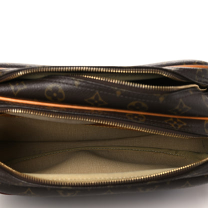 Louis Vuitton Monogram Reporter PM 6 of 10