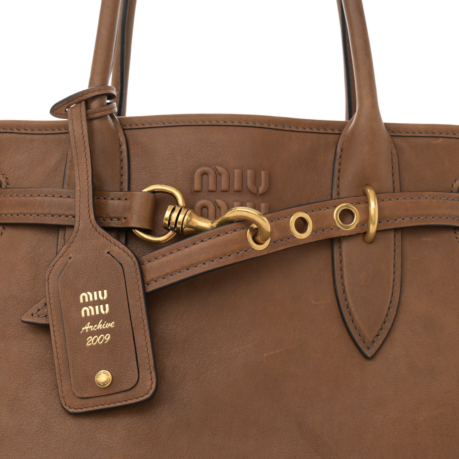 Miu Miu Nappa Medium Aventure Bag Rovere 8 of 13