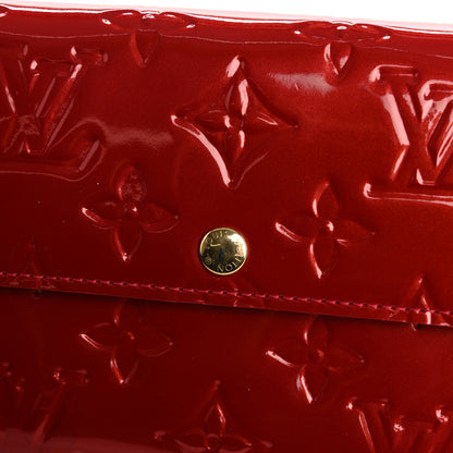 Louis Vuitton Vernis Sarah Wallet Pomme D'Amour 8 of 13