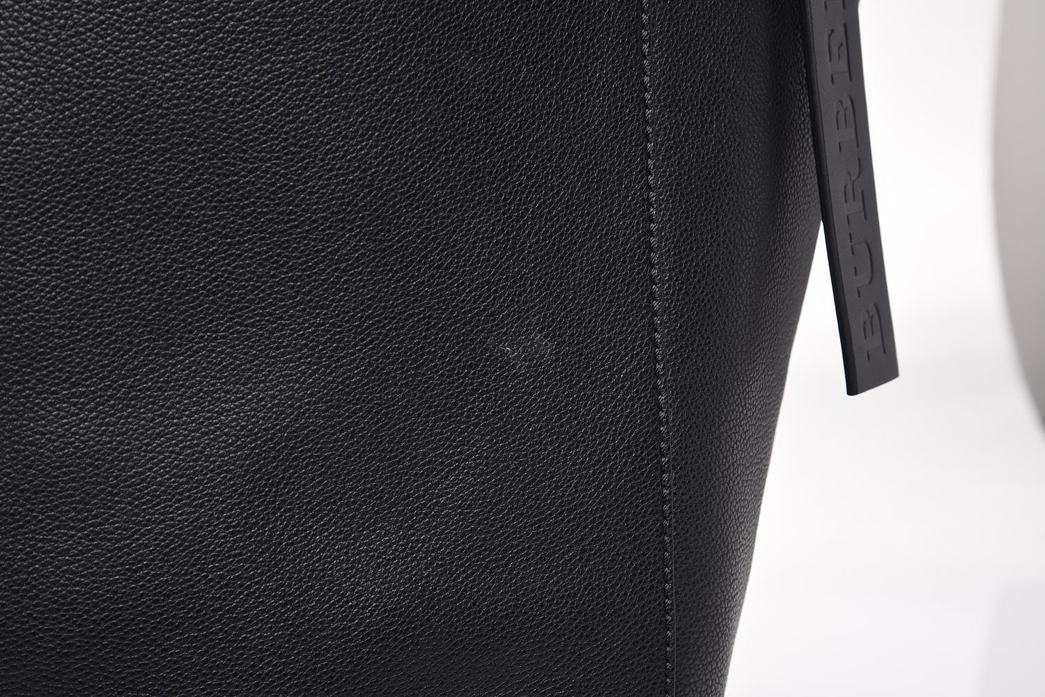 Burberry Grainy Calfskin Large Bonded Tote Black 10 of 15