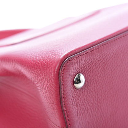 Louis Vuitton Taurillon Capucines MM Fuchsia 12 of 17