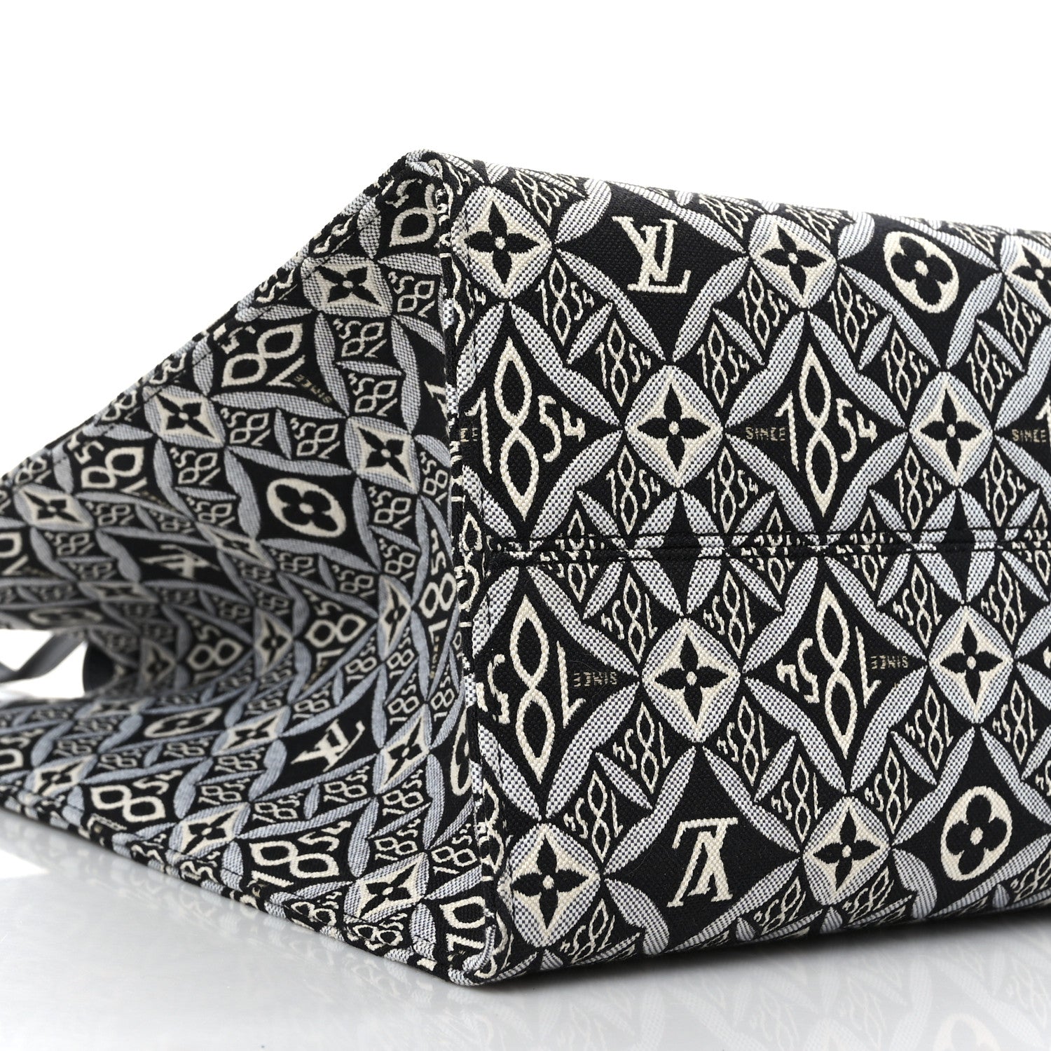 Louis Vuitton Jacquard Since 1854 Onthego GM Grey 7 of 8