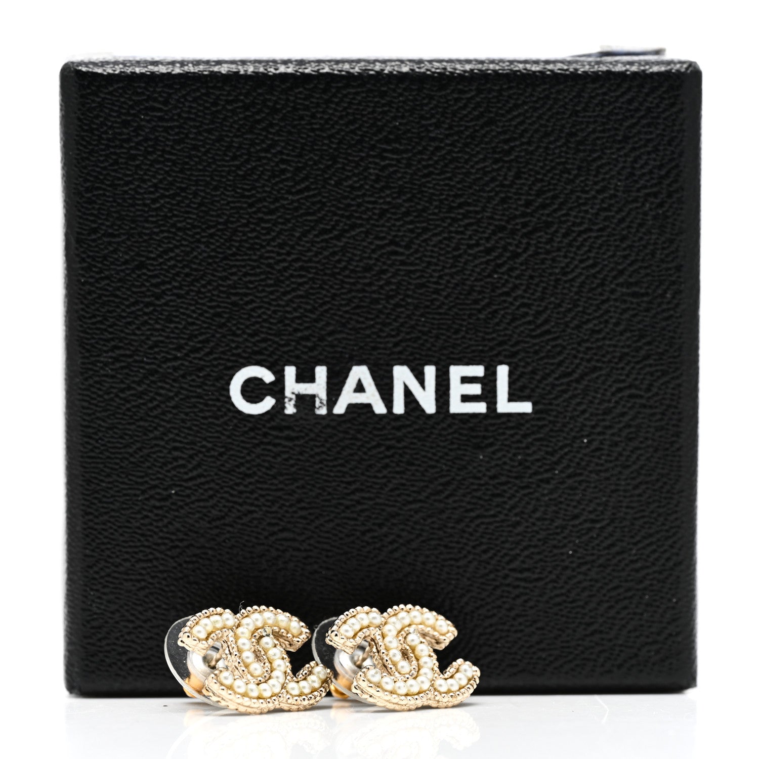 Chanel Pearl CC Earrings Gold 5 of 5