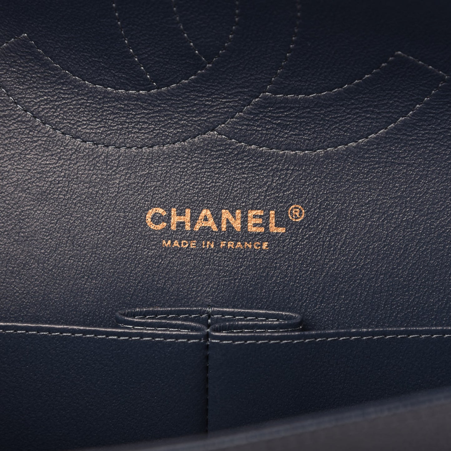 Iridescent Caviar Quilted Jumbo Double Flap Dark Blue
