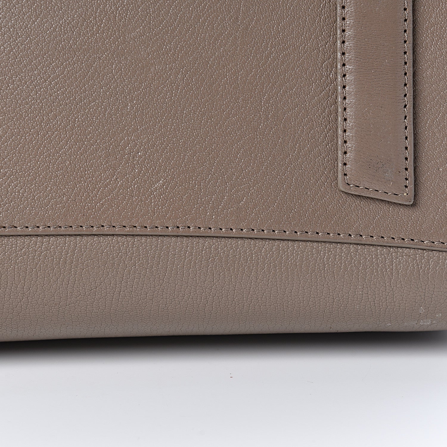 Givenchy Sugar Goatskin Medium Antigona Sand 21 of 21