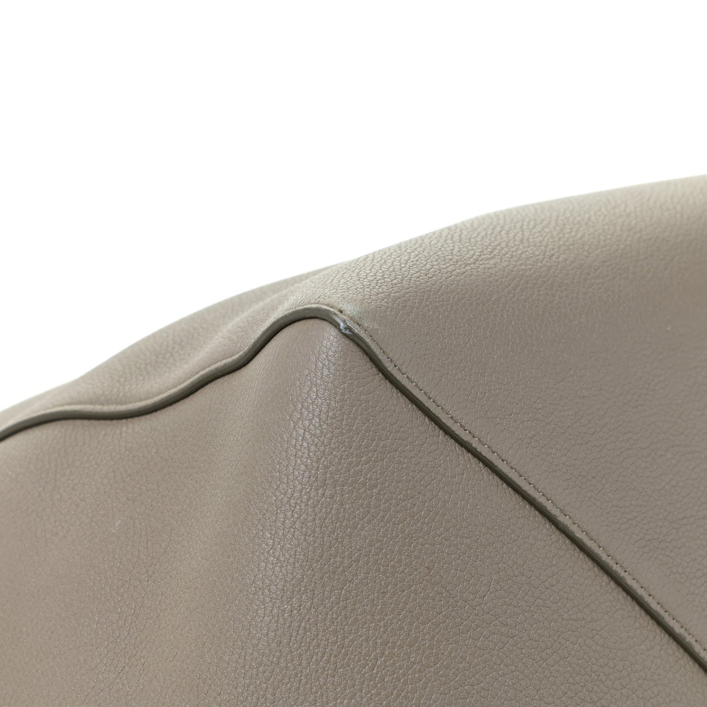 Soft Grained Calfskin Medium Belt Cabas Phantom Taupe