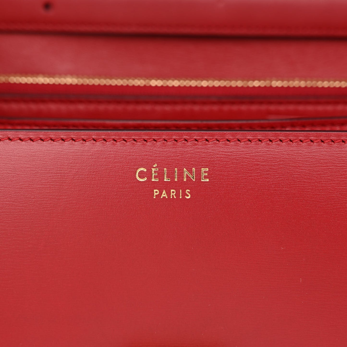 Box Calfskin Medium Classic Box Flap Bag Red