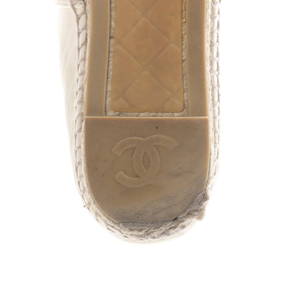 Chanel Lambskin CC Espadrilles 39 White Black 8 of 16