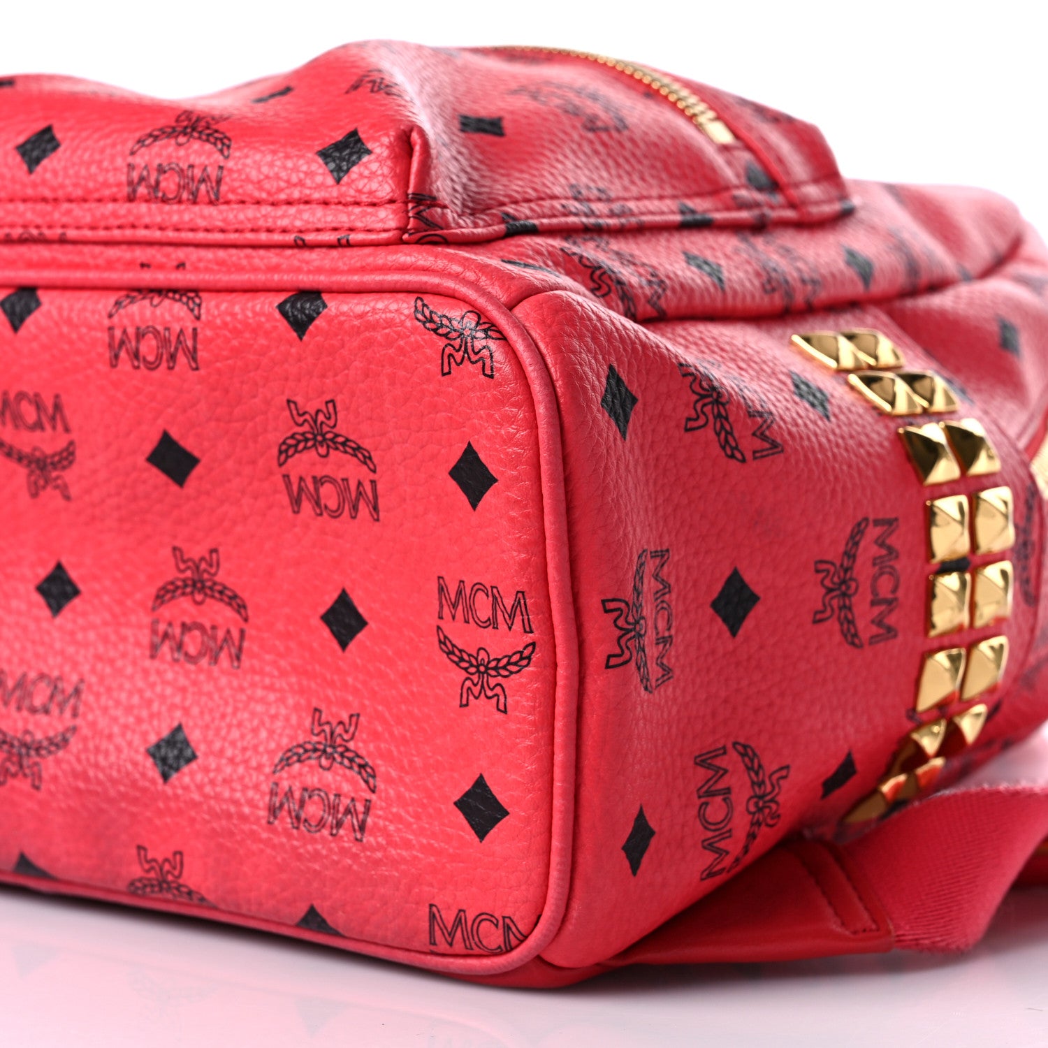 MCM 　限定品バッグ MCM Visetos Side Stud Small Stark Backpack Corail 1188877