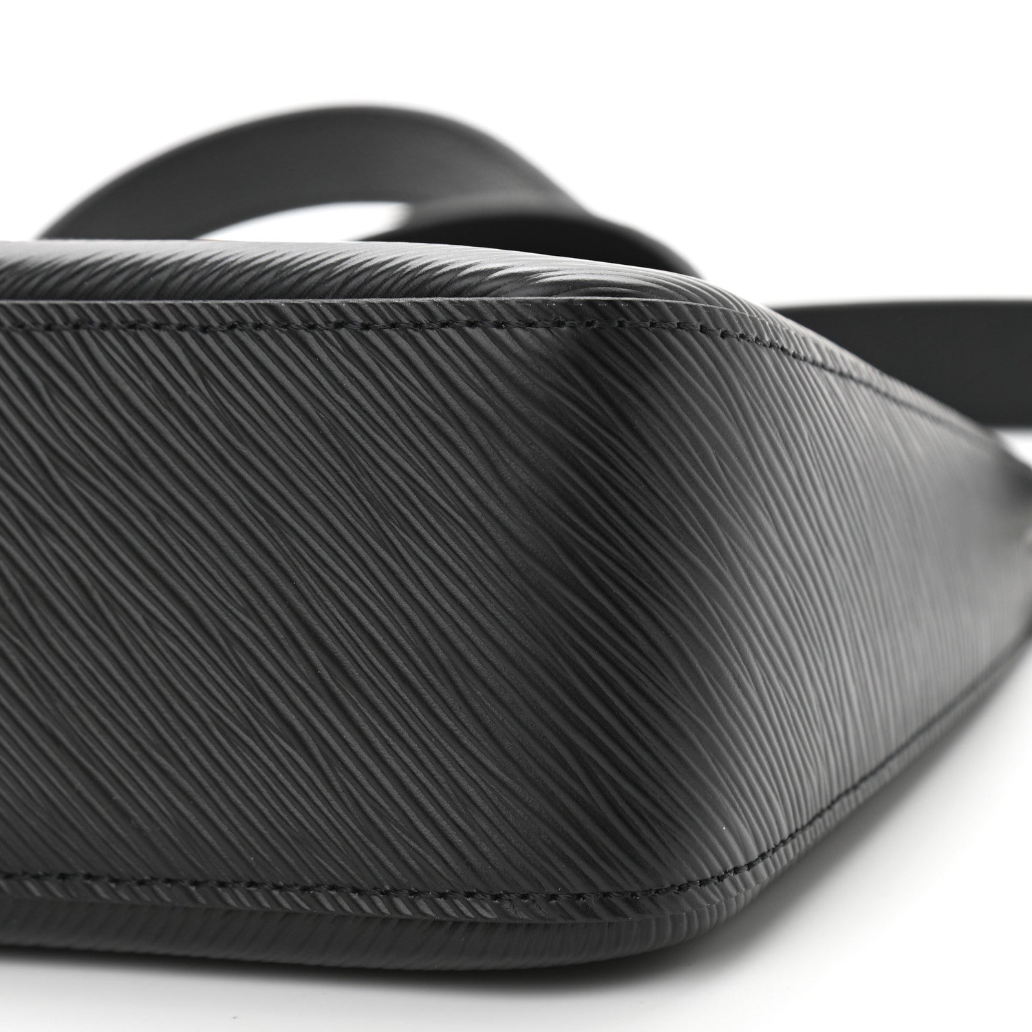 Louis Vuitton Epi Marelle Black 10 of 10
