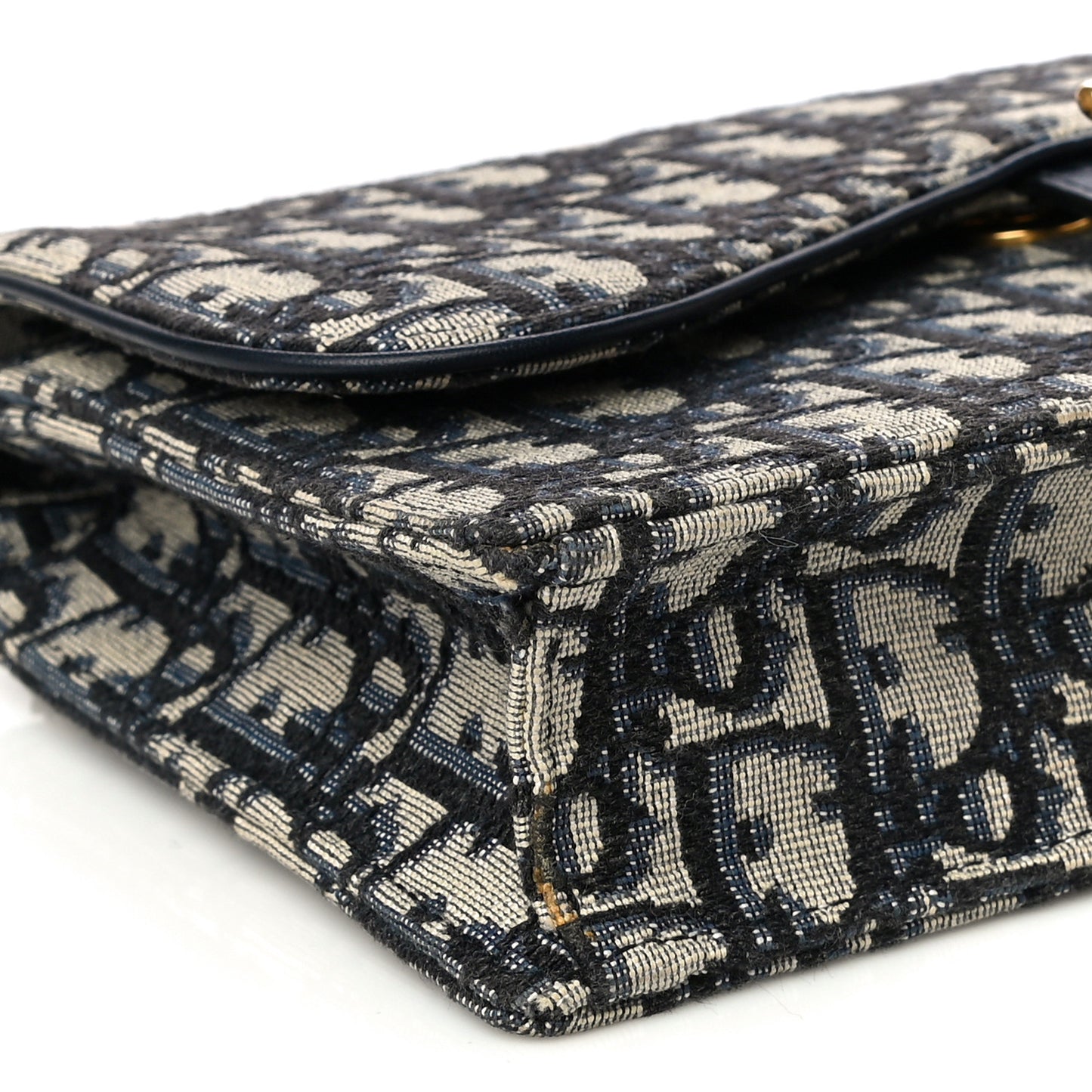 Oblique Saddle Chain Pouch Blue