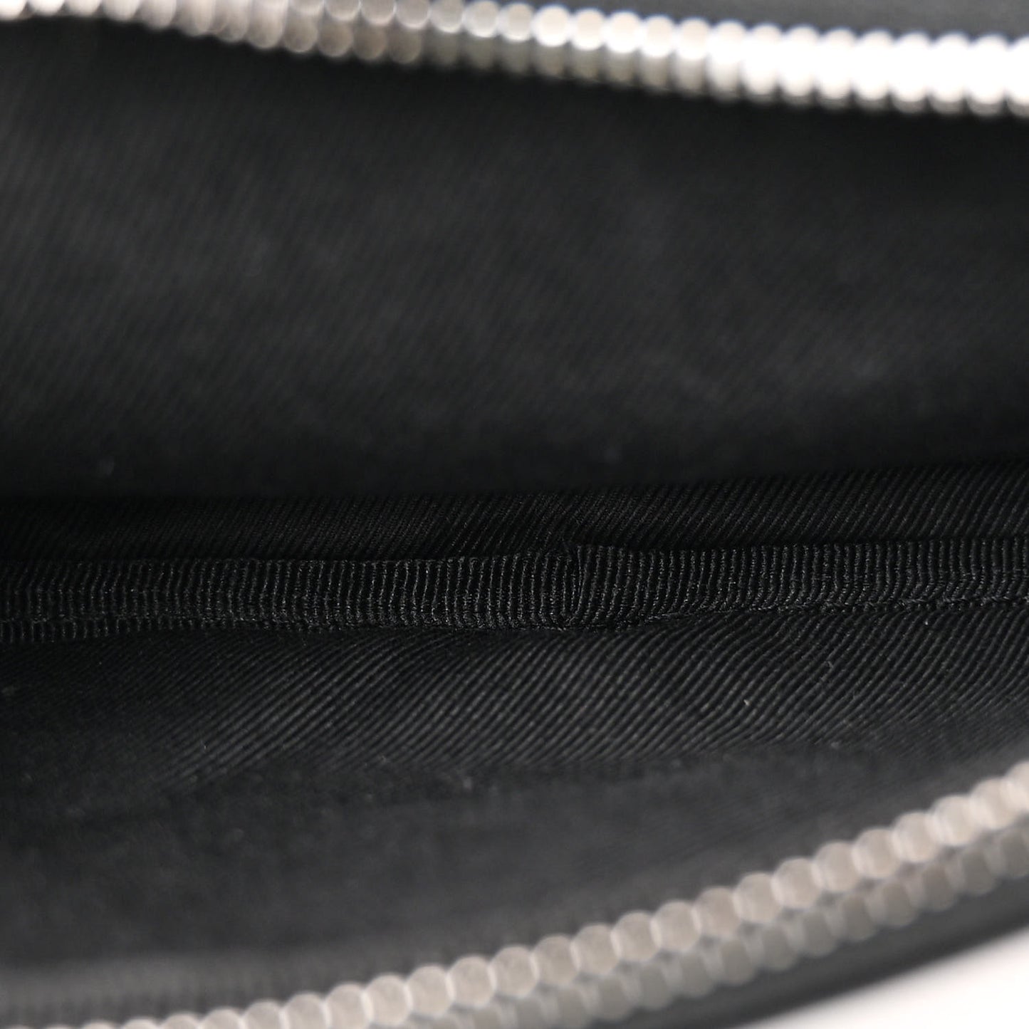 E-Canvas Calfskin Geometric Check Paddy Messenger Dark Birch Brown White