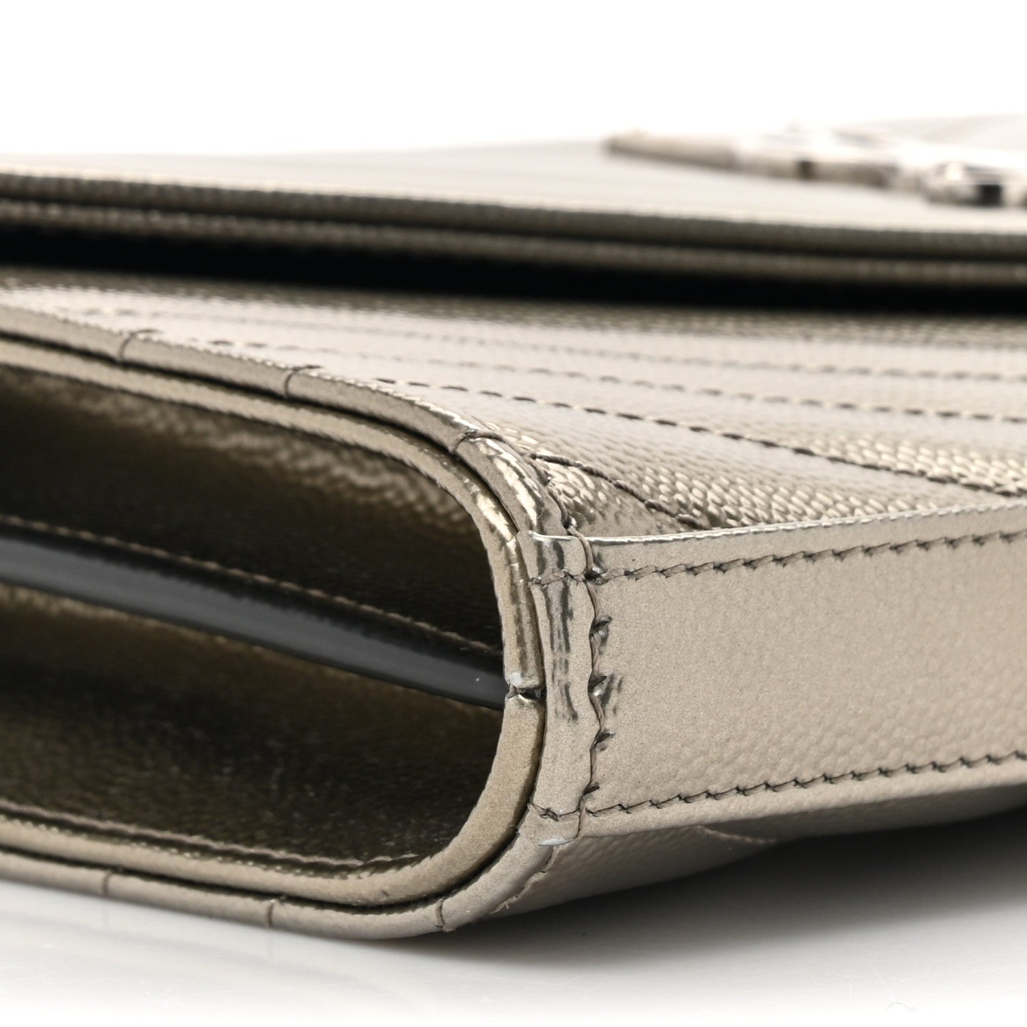 Saint Laurent Metallic Grain De Poudre Matelasse Chevron Monogram Chain Wallet Piombo 11 of 12