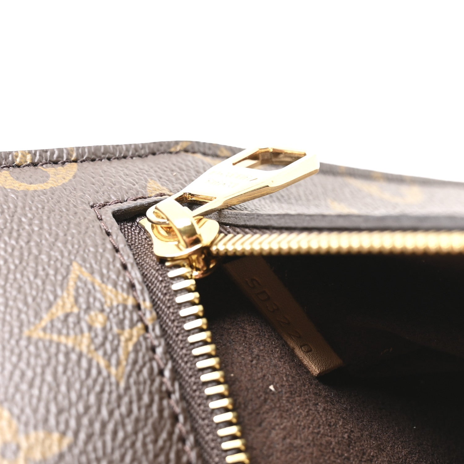 Louis Vuitton Monogram Pochette Metis 8 of 12