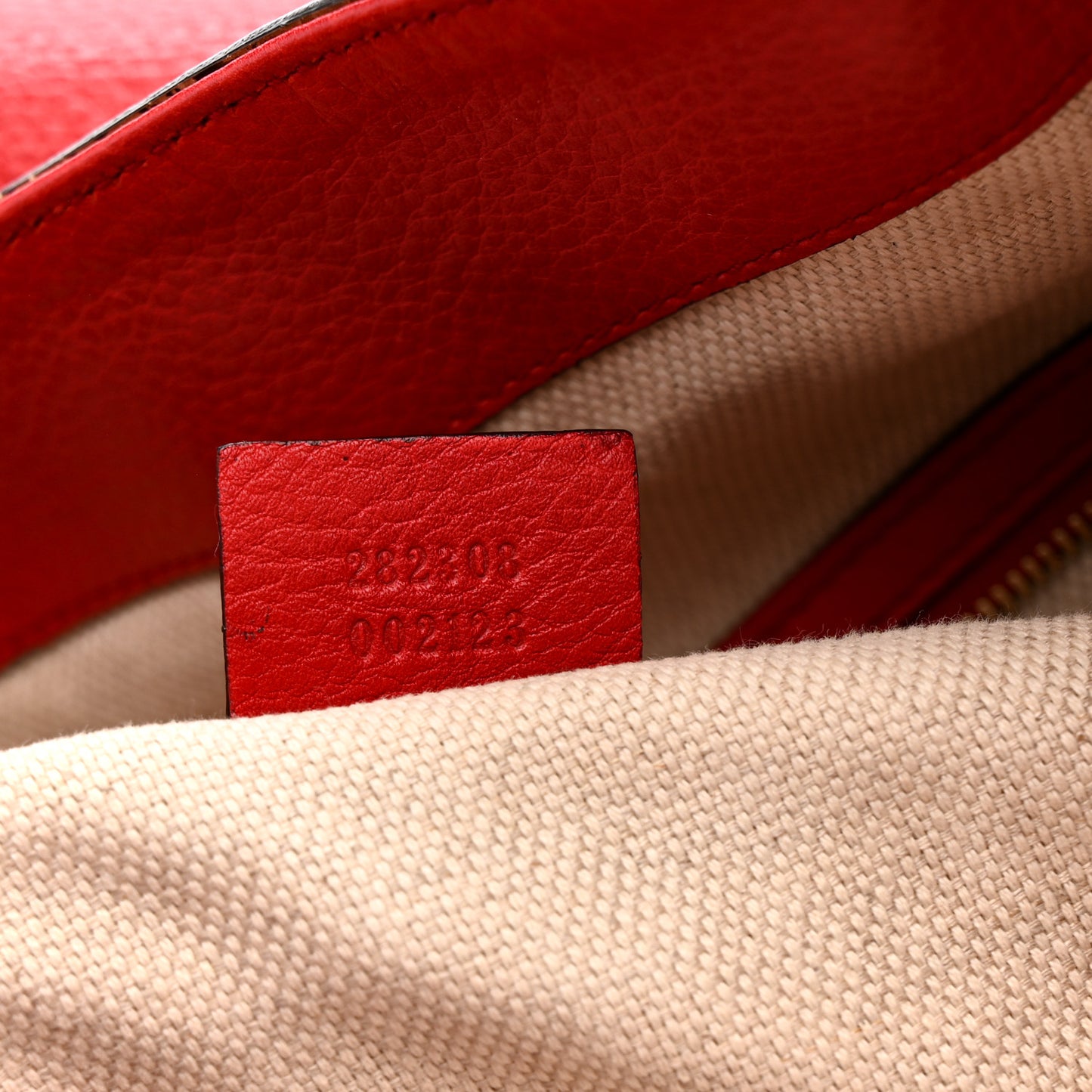 Pebbled Calfskin Large Soho Shoulder Bag Red Red