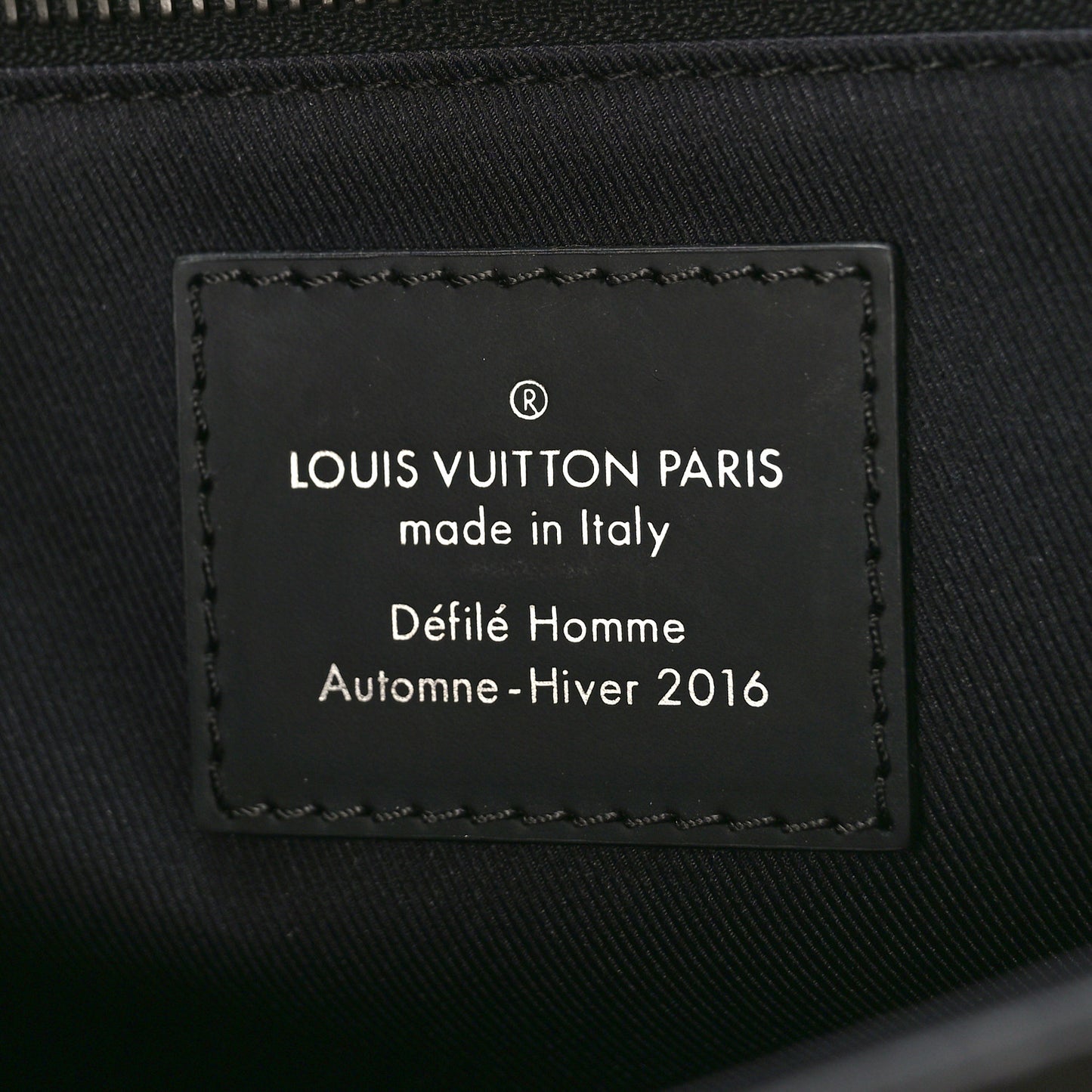 Monogram Eclipse Voyager Messenger MM