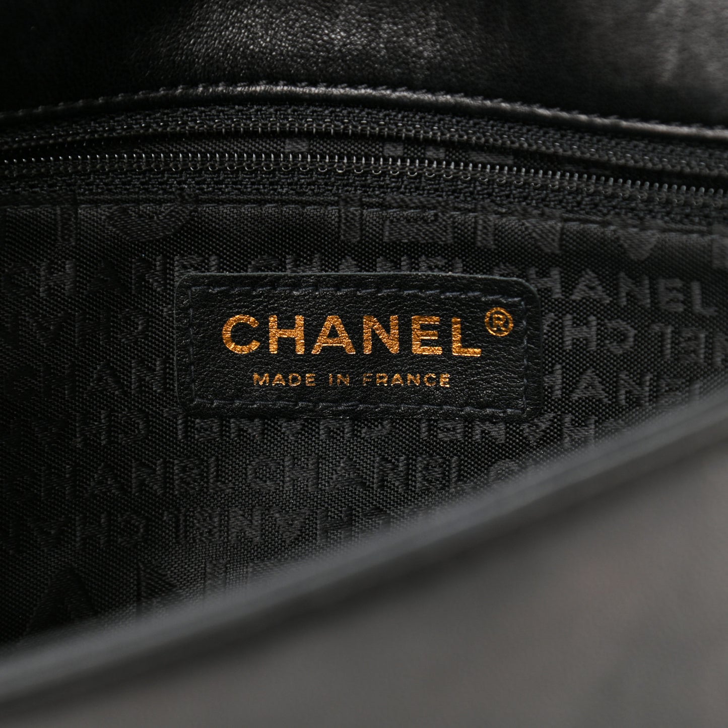 Lambskin Quilted CC Chocolate Bar Flap Black