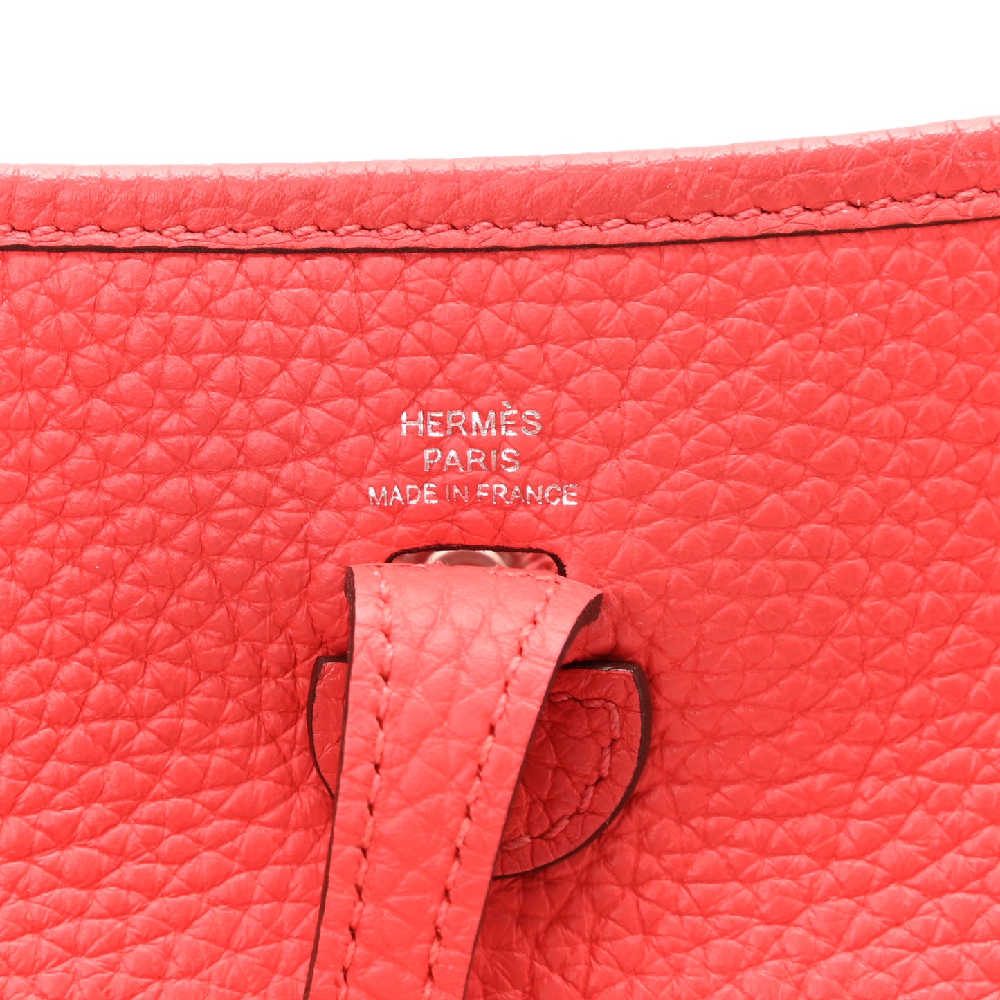 Taurillon Clemence Evelyne TPM Rouge Pivoine