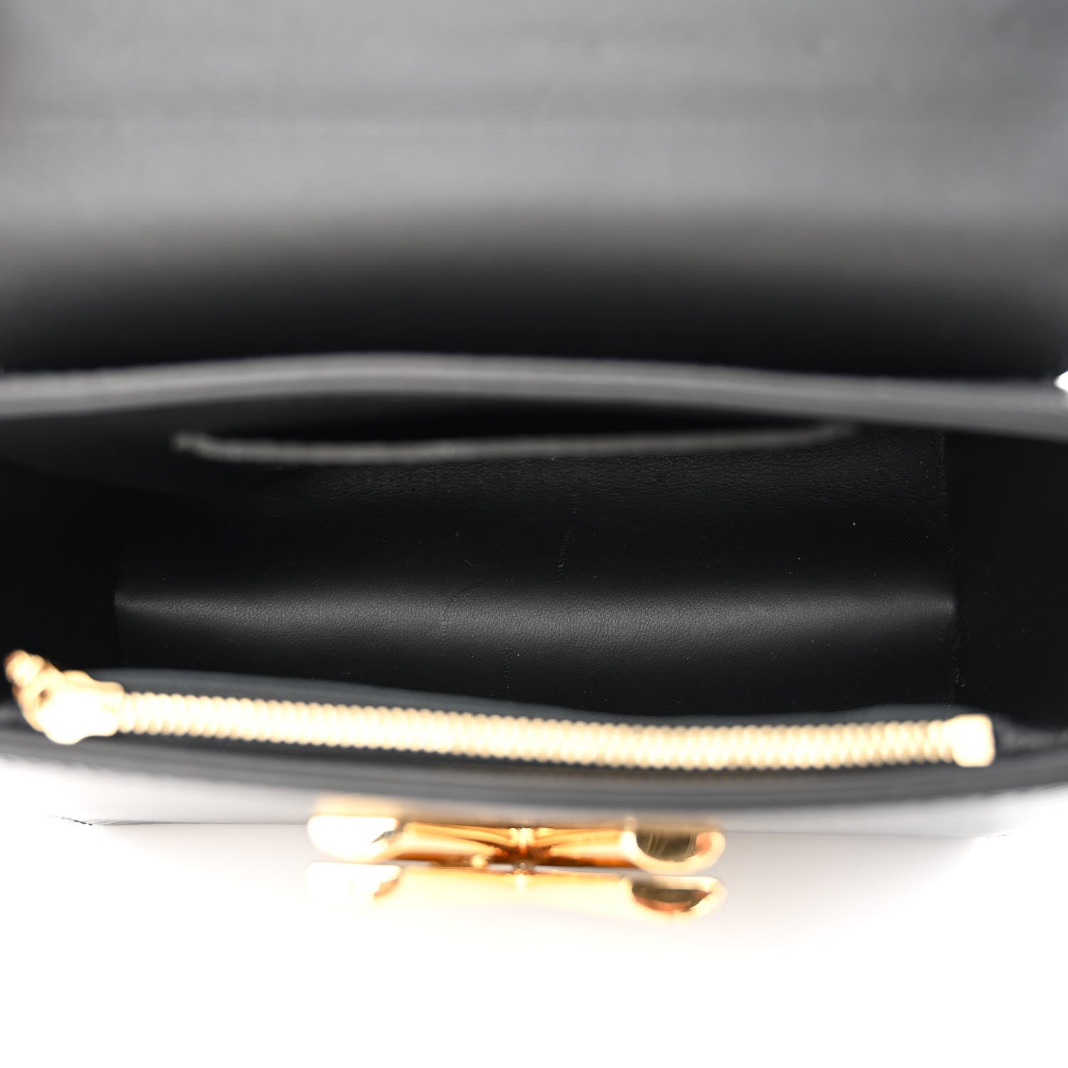 Louis Vuitton Epi Twist Shoulder Bag PM Black 6 of 10