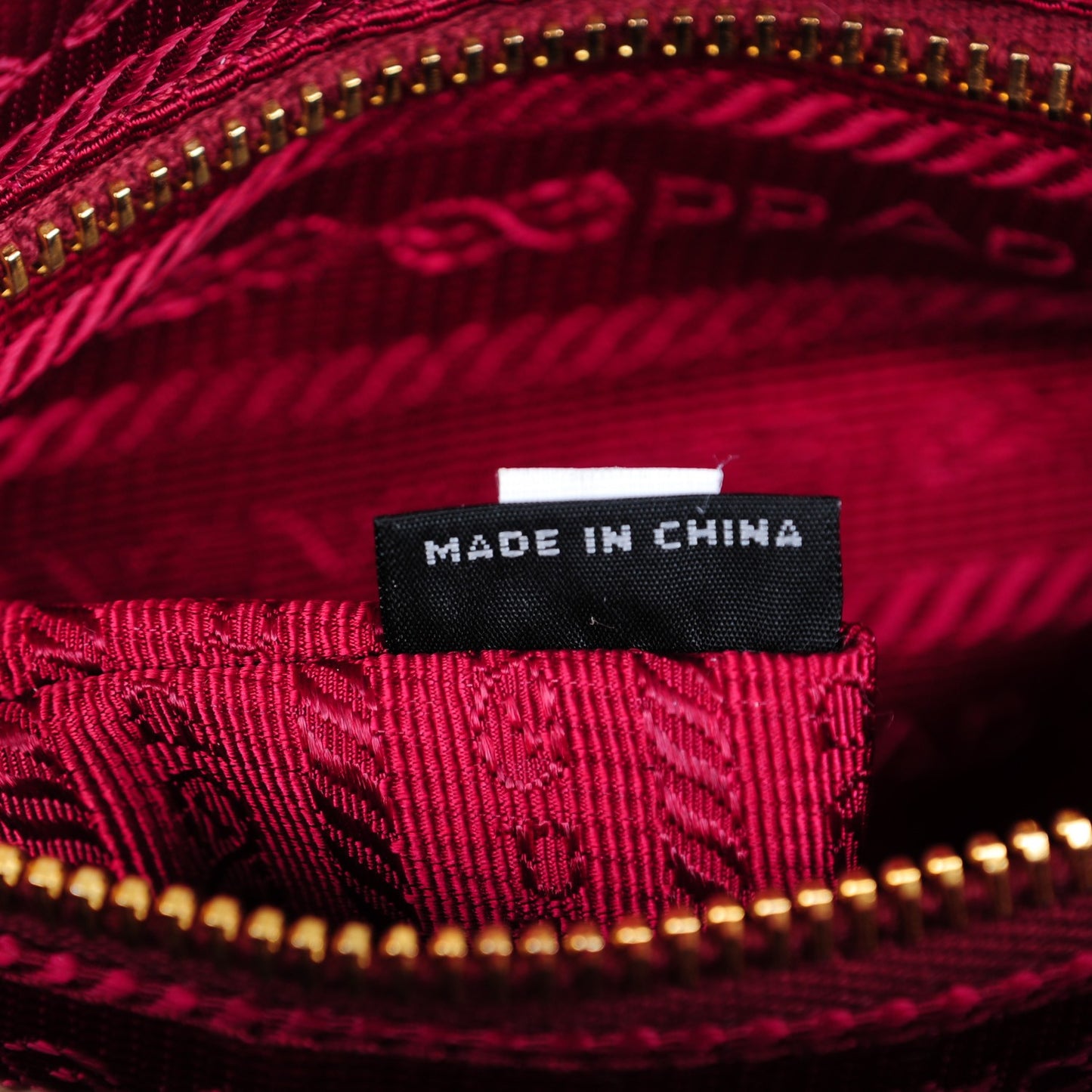 Tessuto Nylon Saffiano Crossbody Bag Cherry