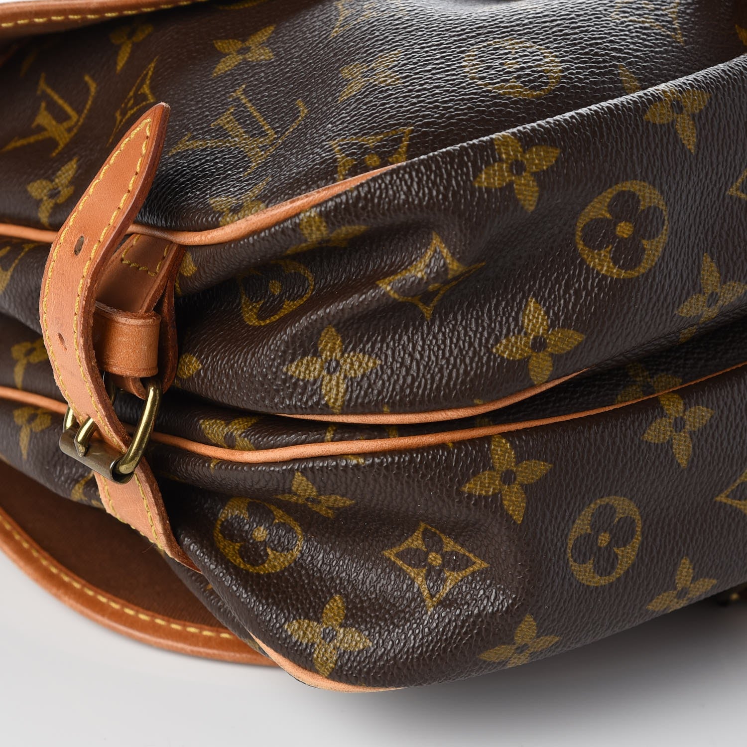 Louis Vuitton Monogram Saumur 30 17 of 19
